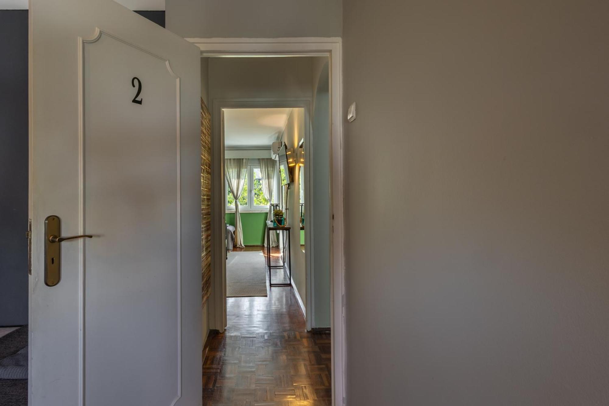 Mahouse Guesthouse ลิสบอน ภายนอก รูปภาพ