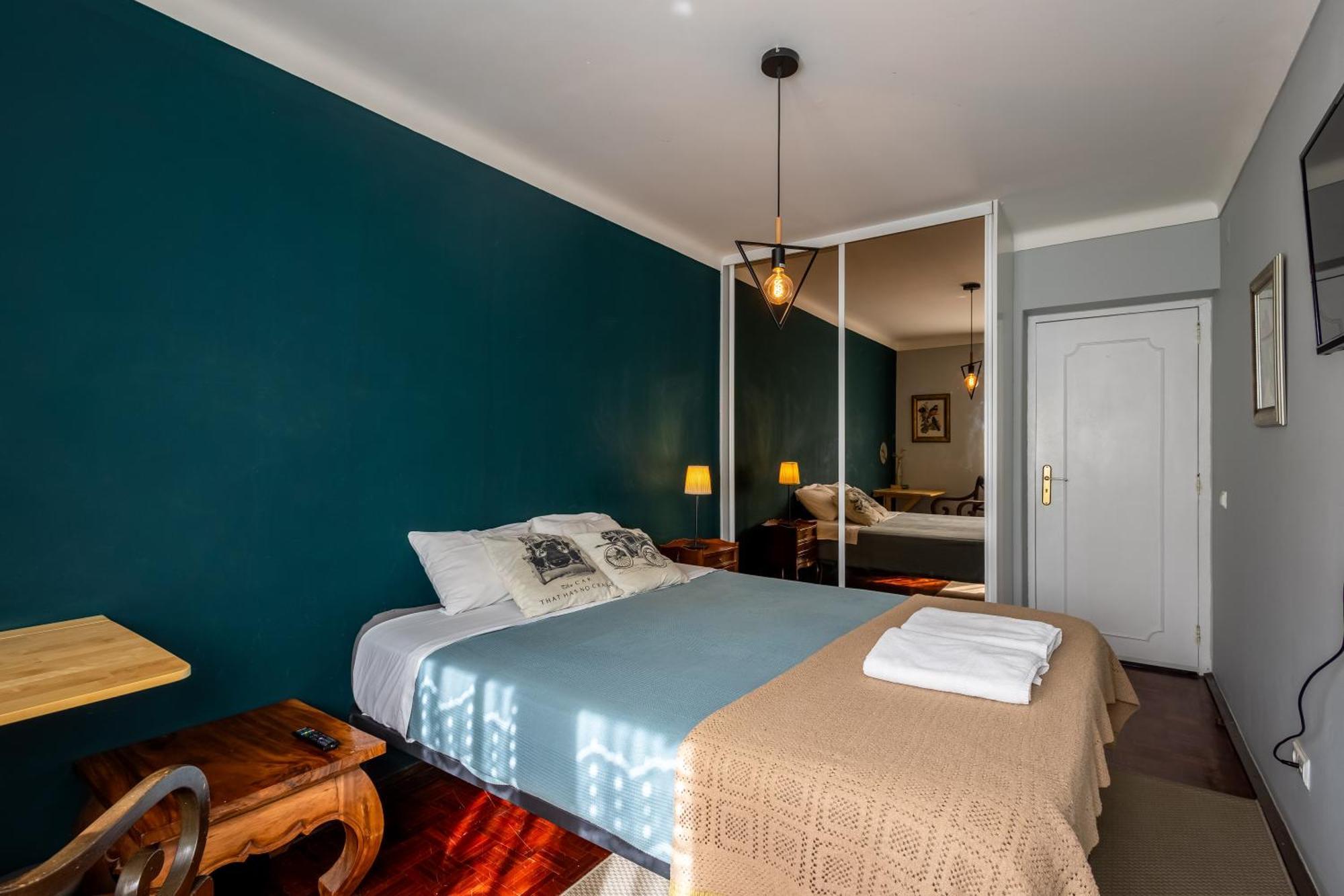 Mahouse Guesthouse ลิสบอน ภายนอก รูปภาพ