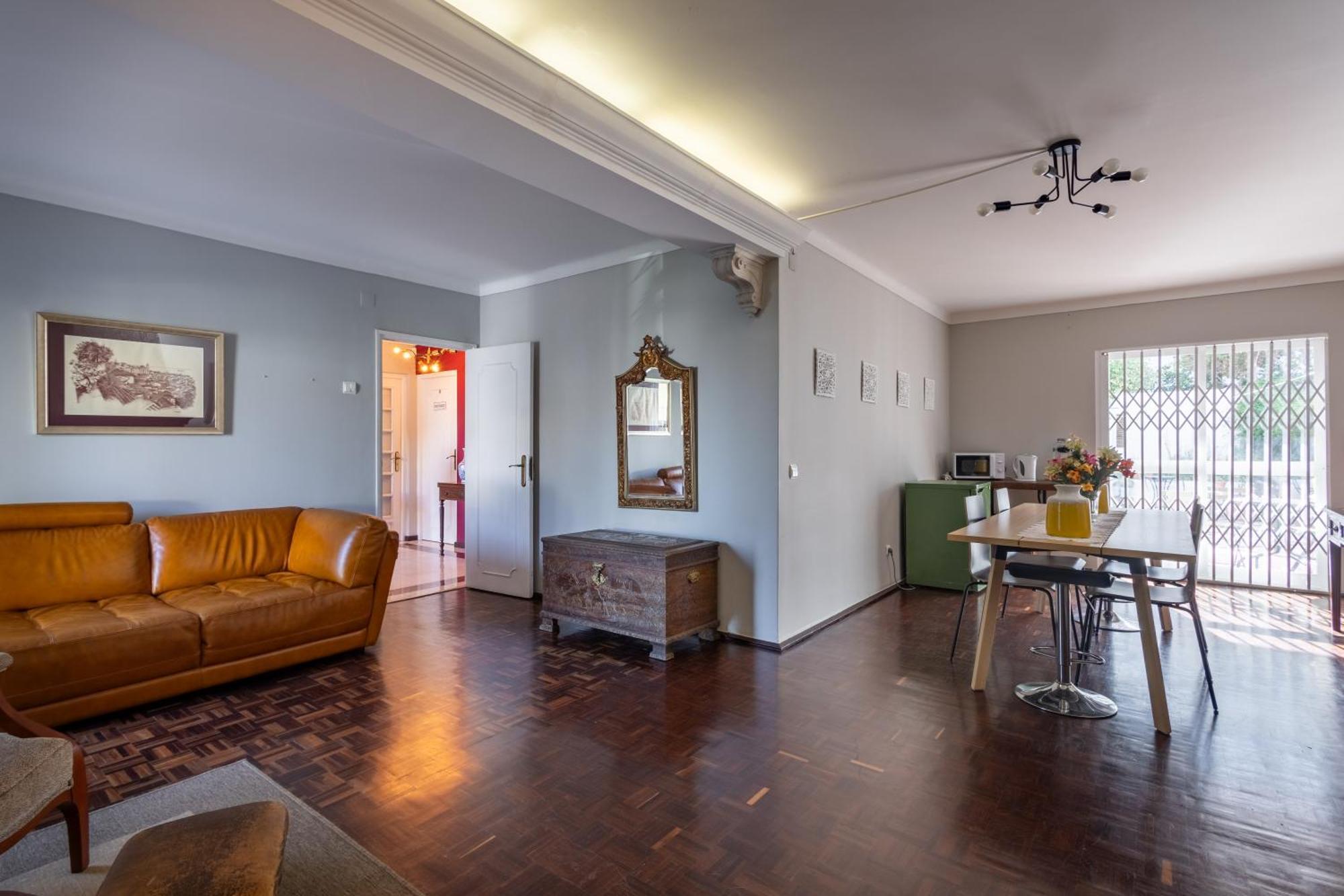 Mahouse Guesthouse ลิสบอน ภายนอก รูปภาพ