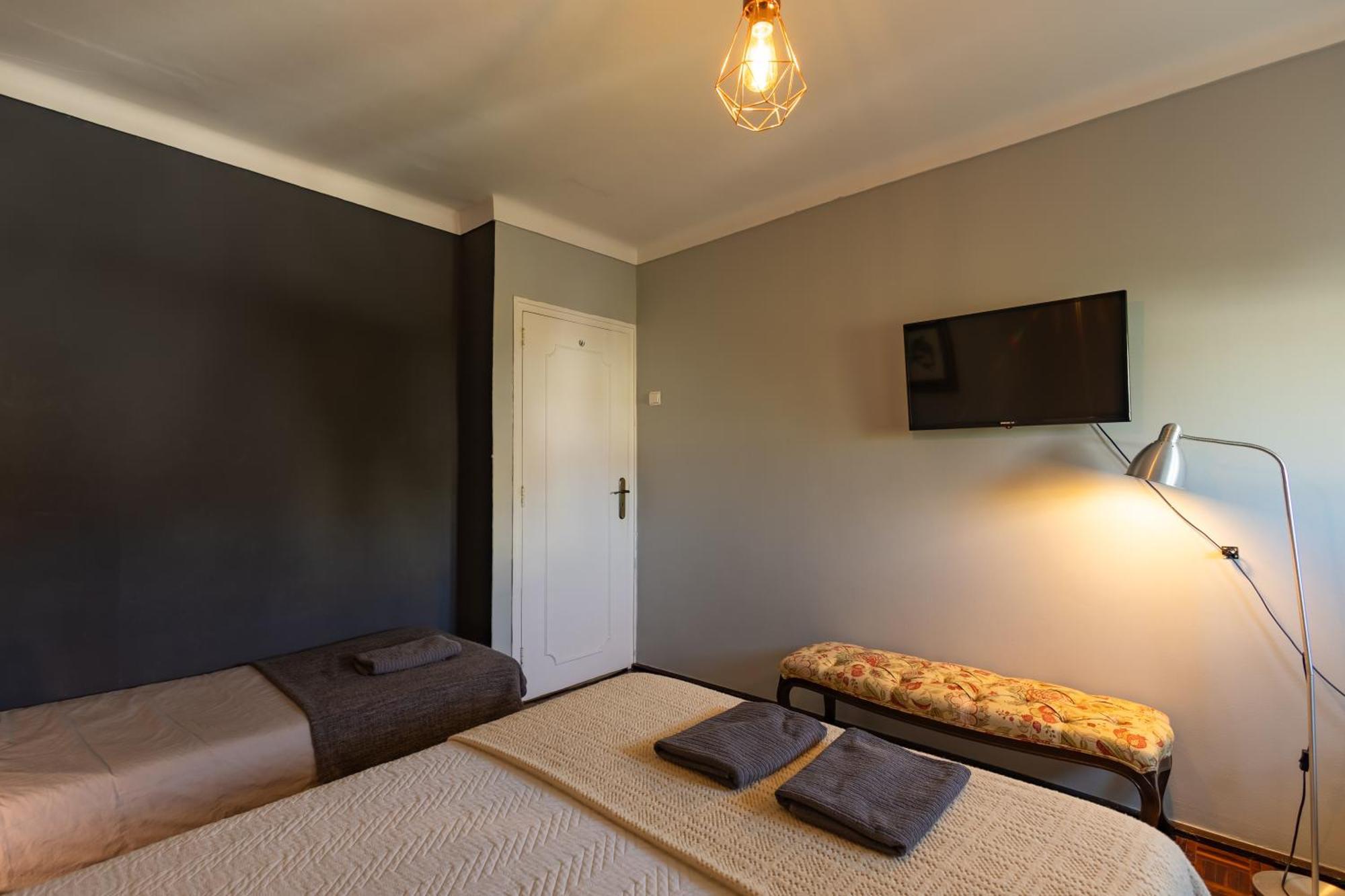 Mahouse Guesthouse ลิสบอน ภายนอก รูปภาพ